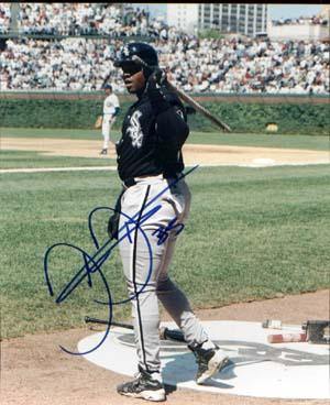 Autographed Frank Thomas Photo - 8x10