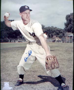 Woodie Held Autographed 8x10 Photo