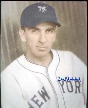 Carl Hubbell Autographed 8x10 Photo - Vintage Dugout