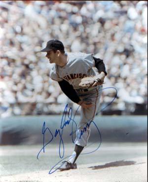 Gaylord Perry Autographed 8x10 Photo - Vintage Dugout