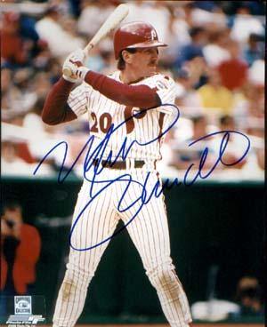 Mike Schmidt Autographed 8x10 Photo - Vintage Dugout