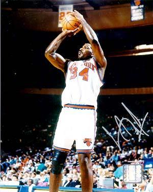 Charles Oakley Autographed 8x10 Photo - Vintage Dugout