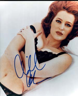 Gillian Anderson Autographed 8x10 Photo