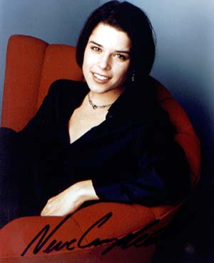 Neve Campbell Autographed 8x10 Photo