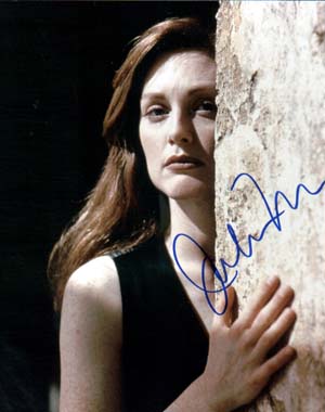 Julianne Moore Autographed 8x10 Photo