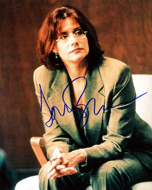 Lorraine Bracco Autographed 8x10 Photo