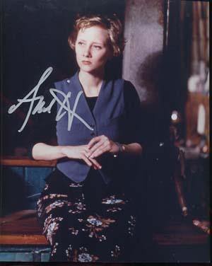 Anne Heche Autographed 8x10 Photo - Vintage Dugout