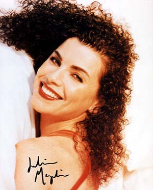 Julianne Margolies Autographed 8x10 Photo