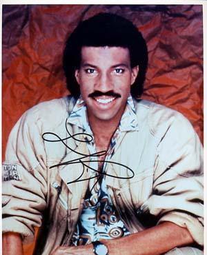 Lionel Richie Autographed 8x10 Photo - Vintage Dugout