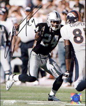 Charles Woodson Autographed 8x10 Photo - Vintage Dugout