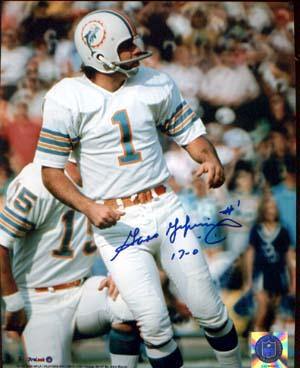 Garo Yepremian Autographed 8x10 Photo - Vintage Dugout