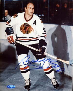 Bobby Hull Autographed 8x10 Photo - Vintage Dugout