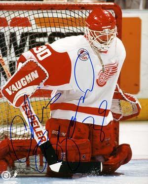 Chris Osgood Autographed 8x10 Photo - Vintage Dugout