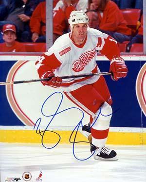 Brendan Shanahan Autographed 8x10 Photo - Vintage Dugout