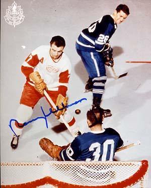 Norm Ullman Autographed 8x10 Photo - Vintage Dugout