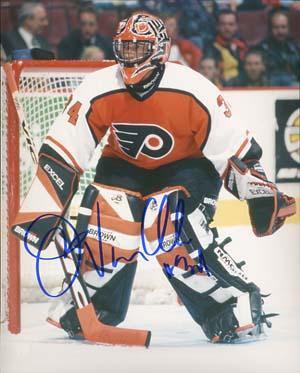 John Vanbiesbrouck Autographed 8x10 Photo - Vintage Dugout